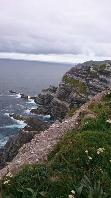 Skellig View Bluebell Rose & The Kerry Cliffs Διαμέρισμα Portmagee Εξωτερικό φωτογραφία